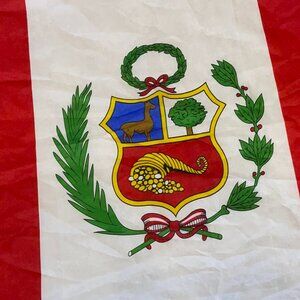 Peru National Flag – With Coat of Arms